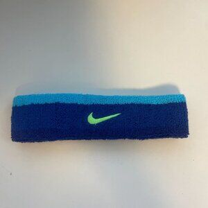 Nike Swoosh Sport Headband